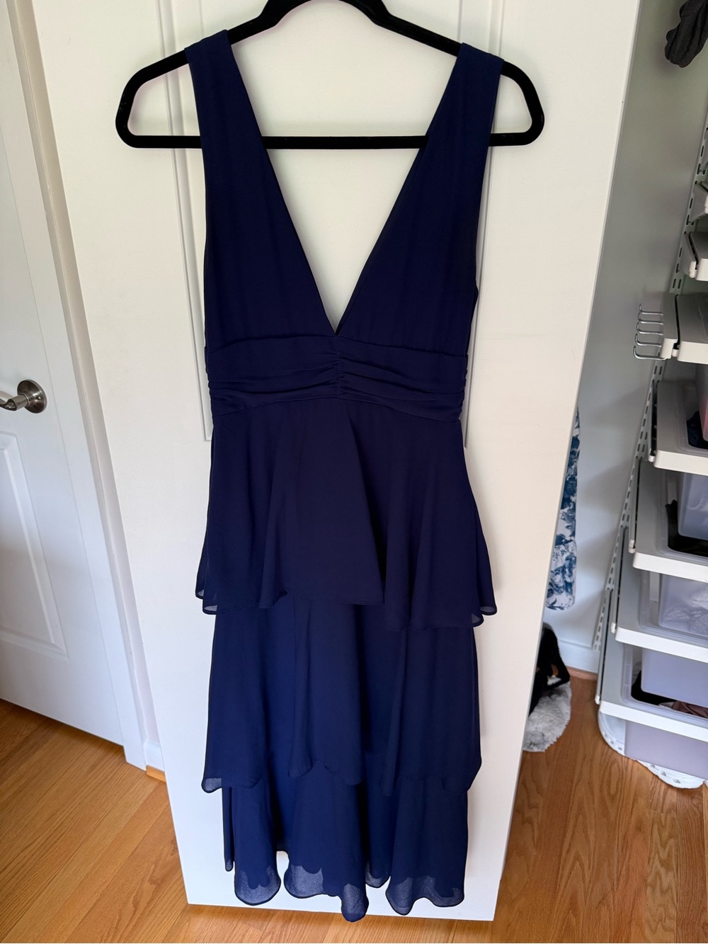 Lulu’s Navy Blue V-Neck Tiered Women's Dress